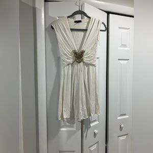 Beautiful Sky blouse. Off white color